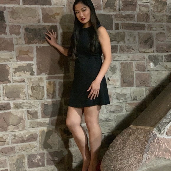 Meet your Posher, Faith - Picture 7 of 8